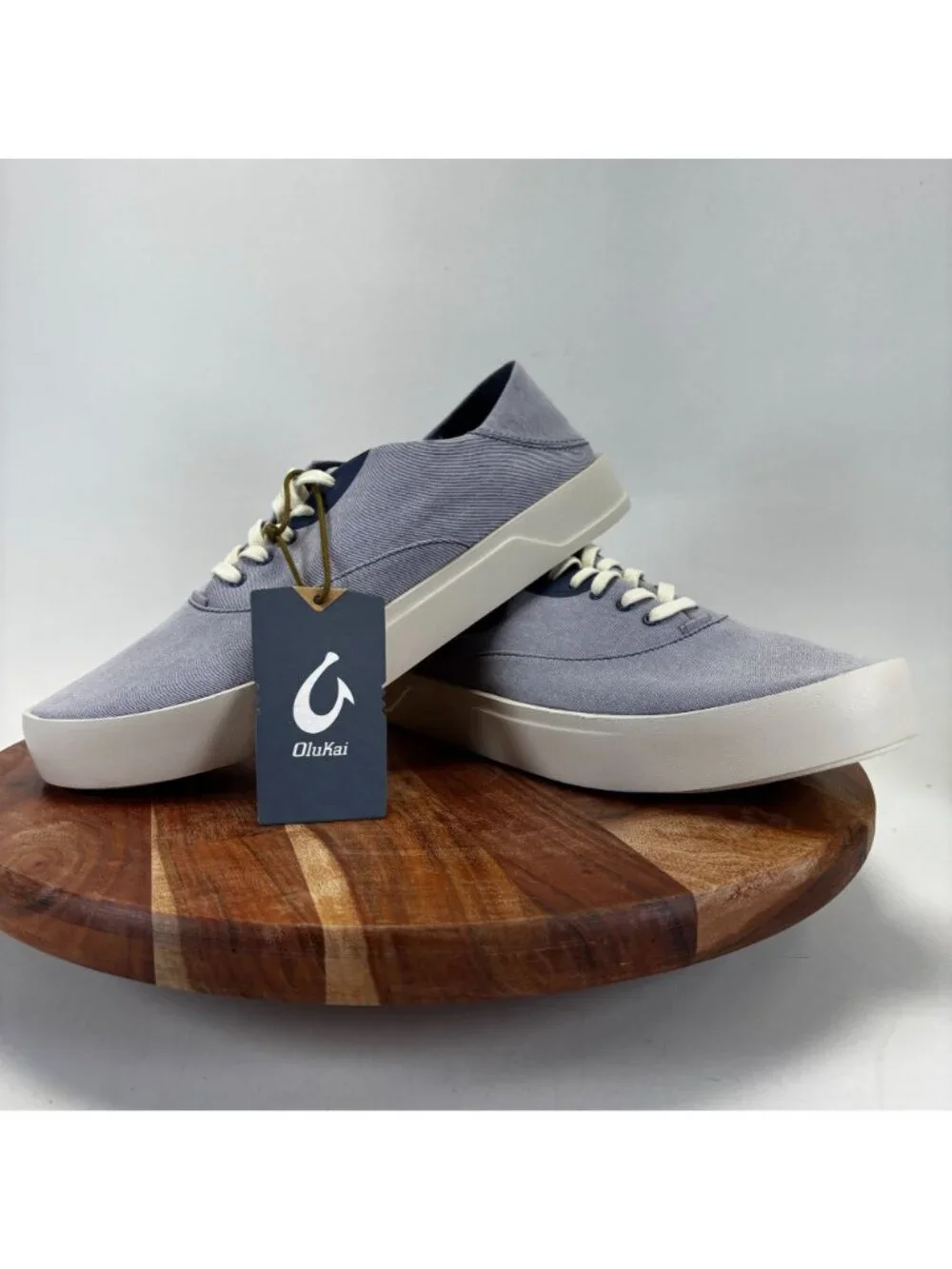 Olukai Mens Size 11 Tradewind Sneakers Blue Casual Canvas Lightweight Shoes NWT